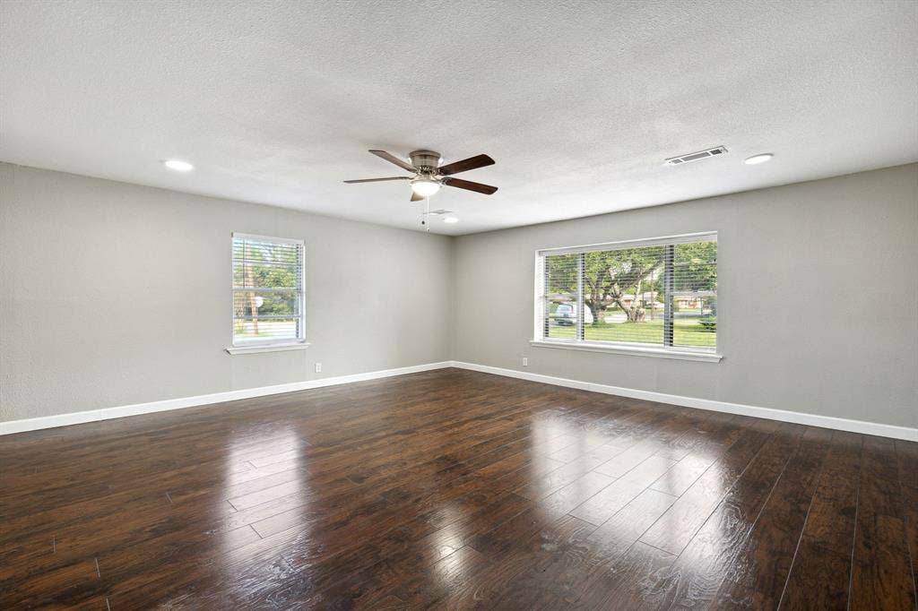1412 N Morris Street, McKinney, TX 75069 1412 N Morris Street, McKinney, TX 75069