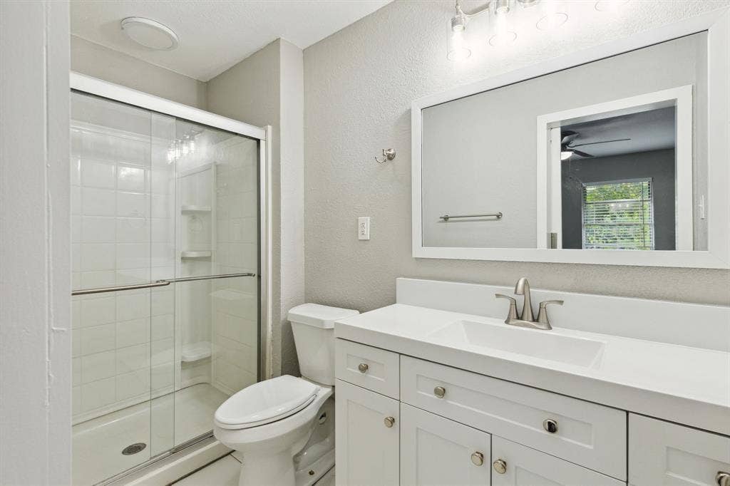 1412 N Morris Street, McKinney, TX 75069 1412 N Morris Street, McKinney, TX 75069