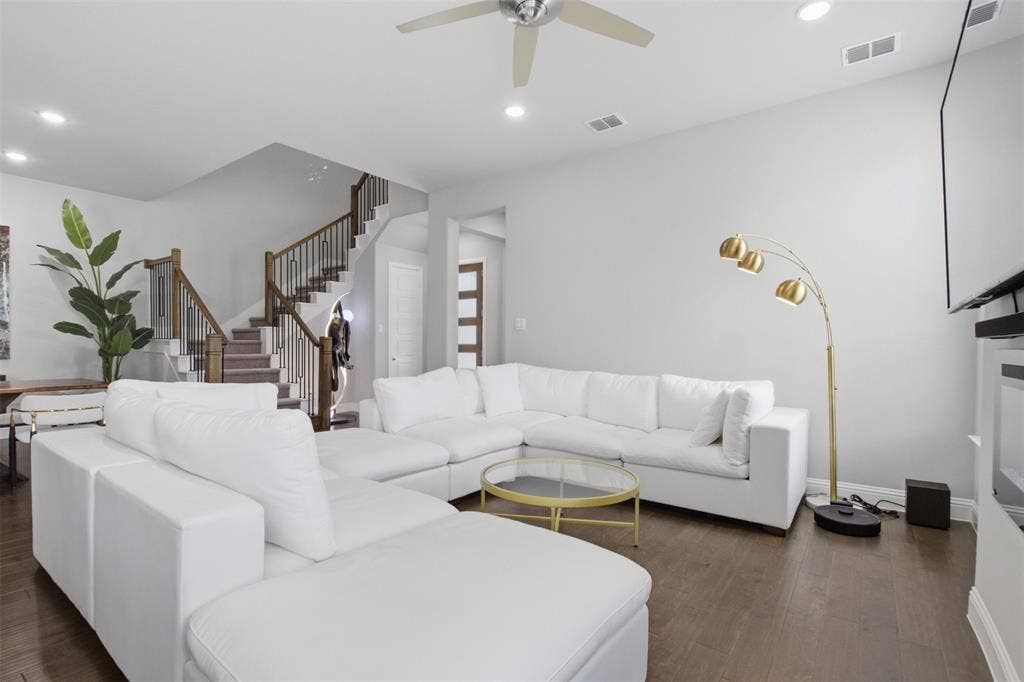 13018 Scissortail Drive, Frisco, TX 75035 13018 Scissortail Drive, Frisco, TX 75035