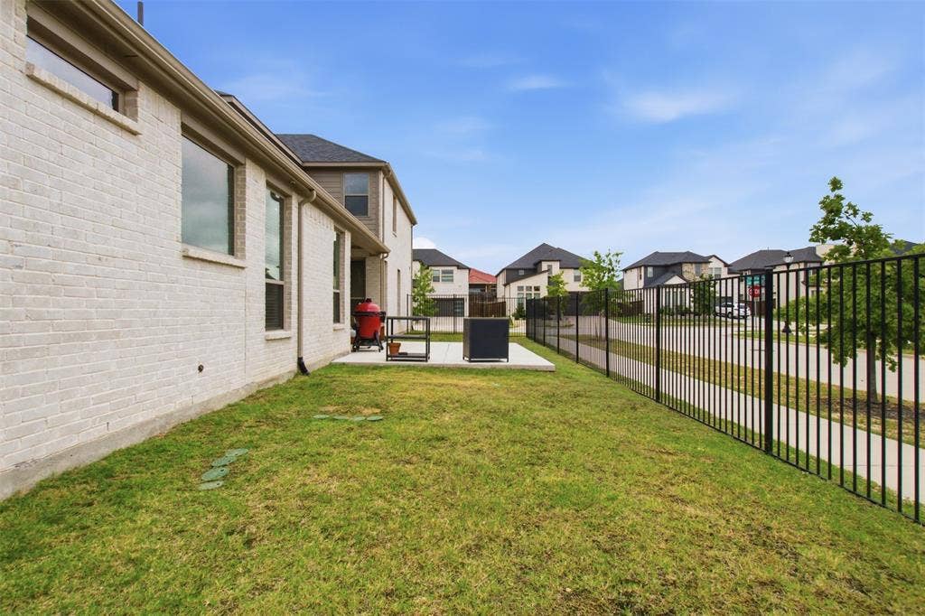 13018 Scissortail Drive, Frisco, TX 75035 13018 Scissortail Drive, Frisco, TX 75035