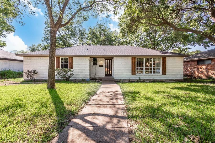 Property photo for 8430 Bocowood Drive, Dallas, TX