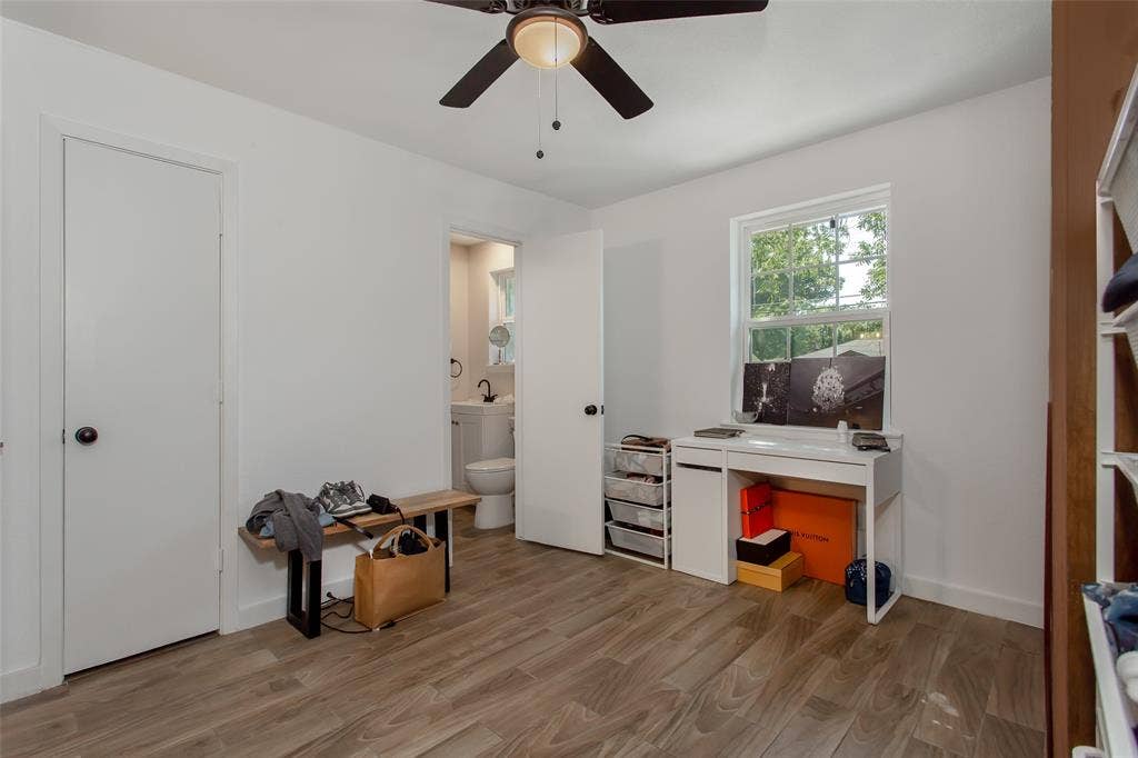 8430 Bocowood Drive, Dallas, TX 75228 8430 Bocowood Drive, Dallas, TX 75228