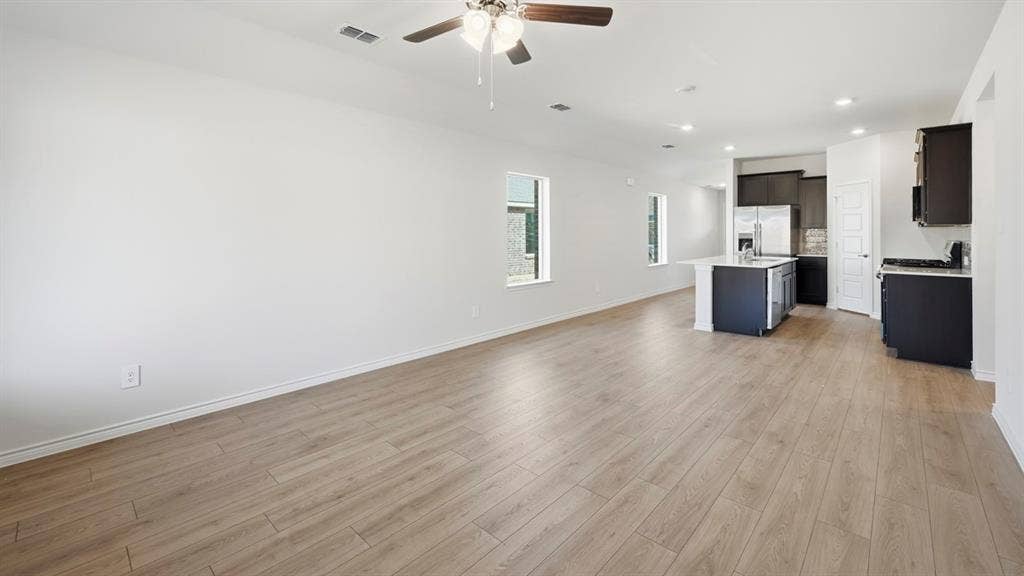 1303 Dry Brook Way, Princeton, TX 75407 1303 Dry Brook Way, Princeton, TX 75407