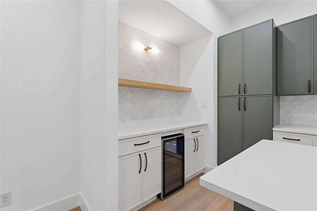 5011 Watson Drive, Dallas, TX 75241 5011 Watson Drive, Dallas, TX 75241