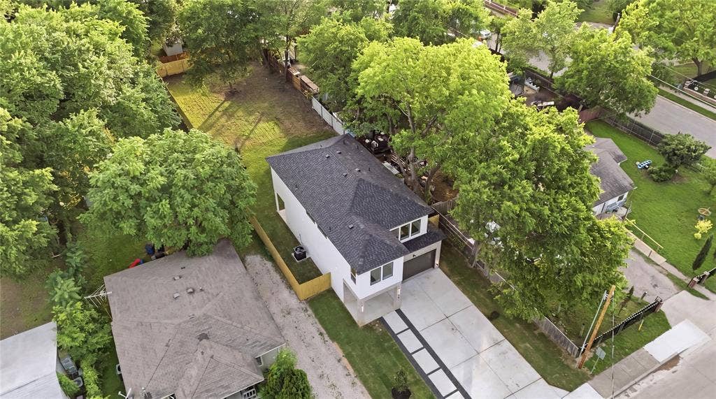 5011 Watson Drive, Dallas, TX 75241 5011 Watson Drive, Dallas, TX 75241