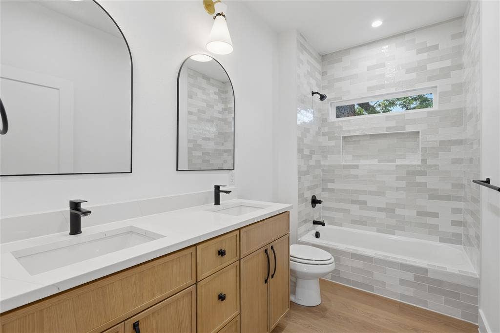 5011 Watson Drive, Dallas, TX 75241 5011 Watson Drive, Dallas, TX 75241