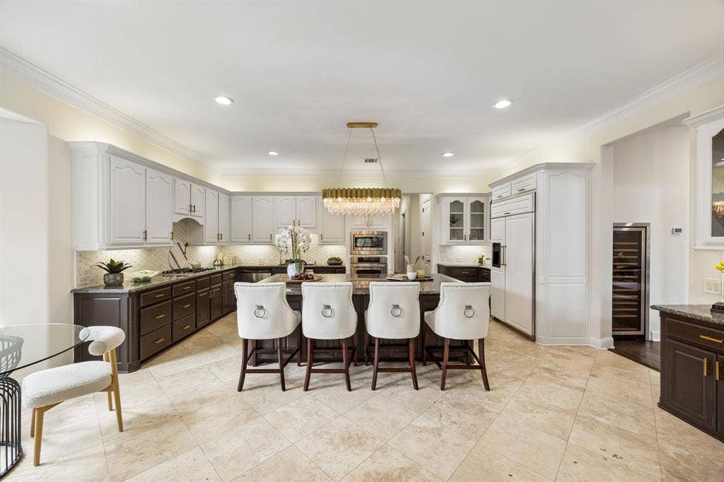 305 Corral Court, Southlake, TX 76092