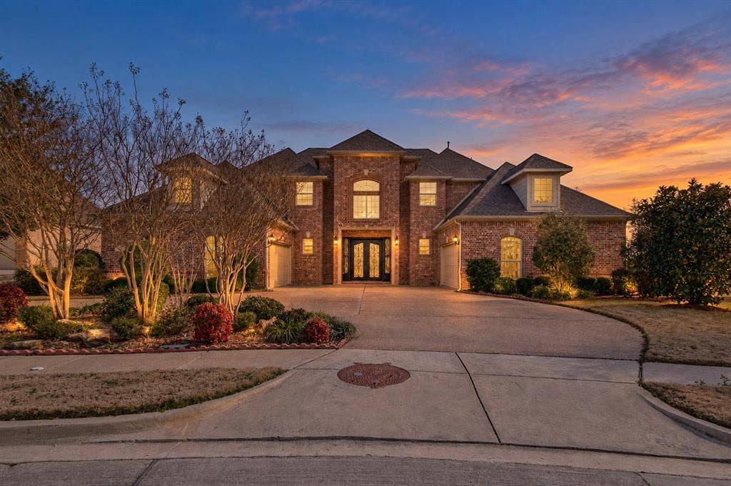 305 Corral Court, Southlake, TX 76092