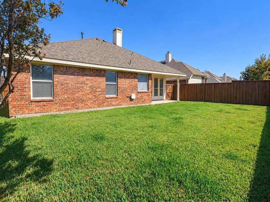 6006 Holly Crest Lane, Sachse, TX 75048 6006 Holly Crest Lane, Sachse, TX 75048