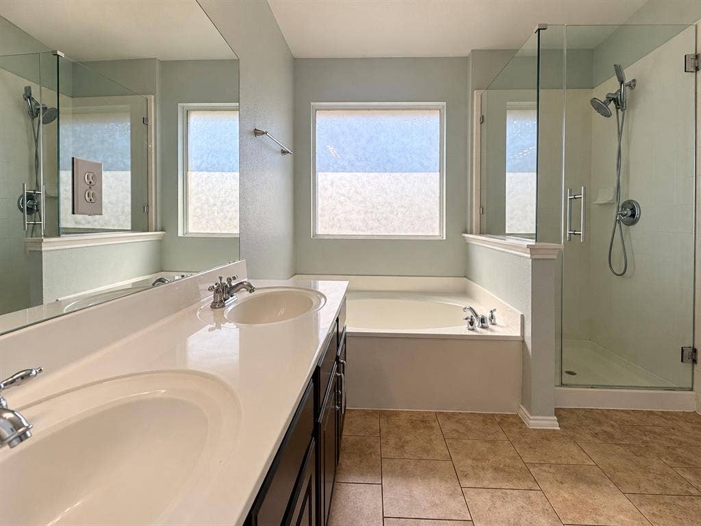 6006 Holly Crest Lane, Sachse, TX 75048 6006 Holly Crest Lane, Sachse, TX 75048