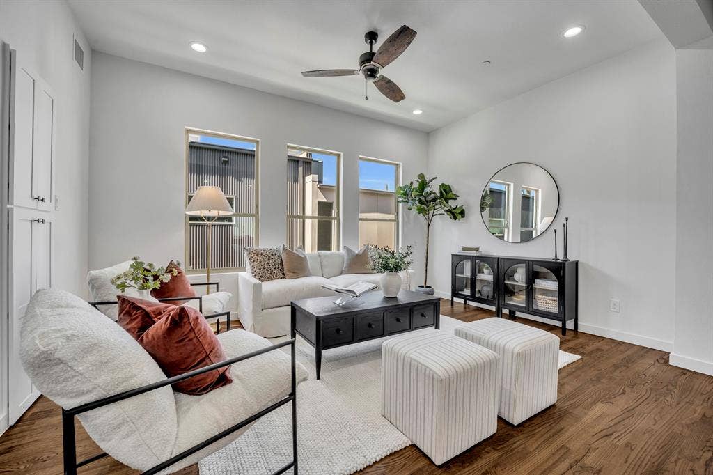 5806 Bryan Parkway, #104, Dallas, TX 75206 5806 Bryan Parkway, #104, Dallas, TX 75206