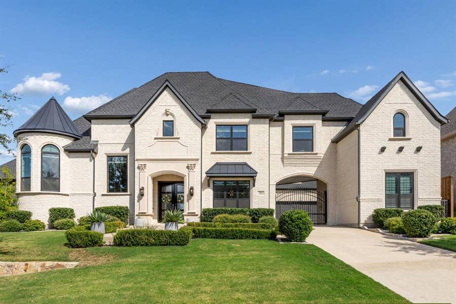 Property photo for 1460 Latigo Court, Prosper, TX