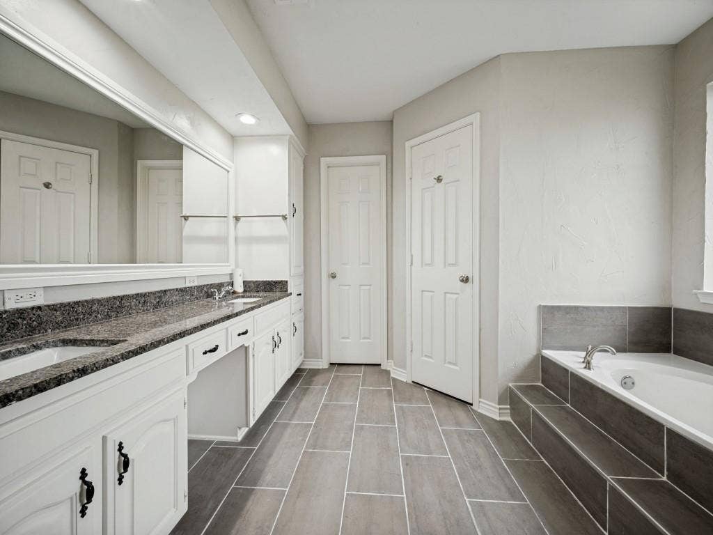 2209 Strader Road, Justin, TX 76247 2209 Strader Road, Justin, TX 76247