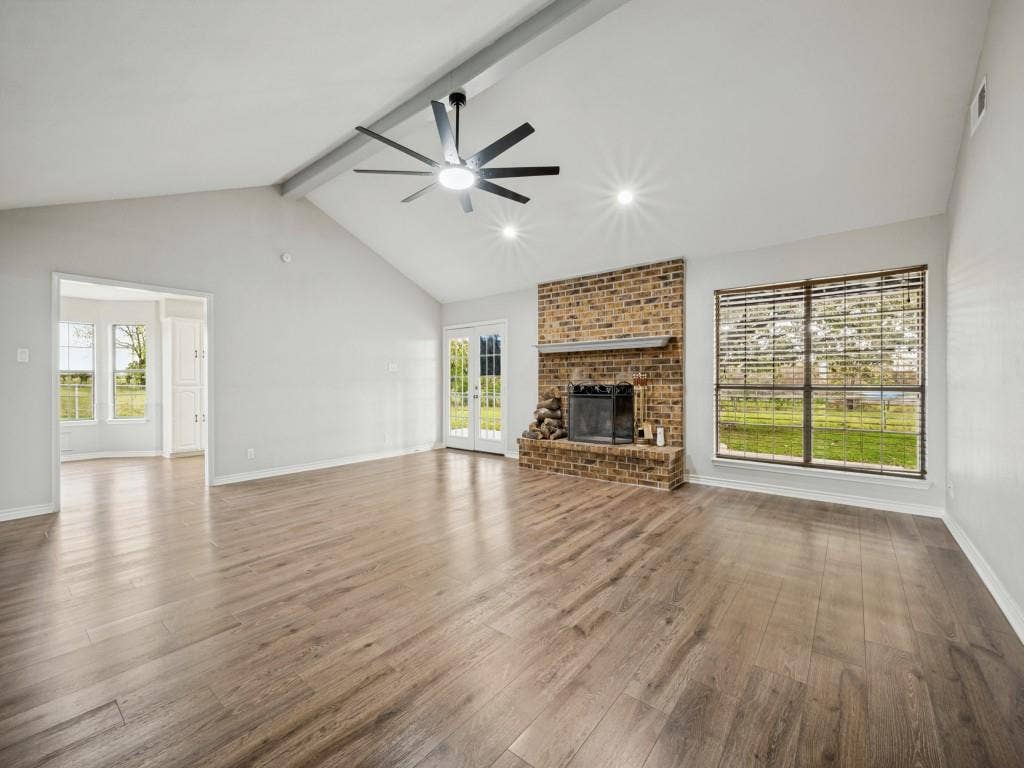 2209 Strader Road, Justin, TX 76247 2209 Strader Road, Justin, TX 76247