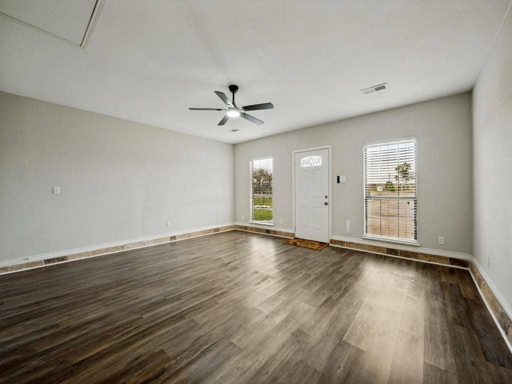 2209 Strader Road, Justin, TX 76247 2209 Strader Road, Justin, TX 76247
