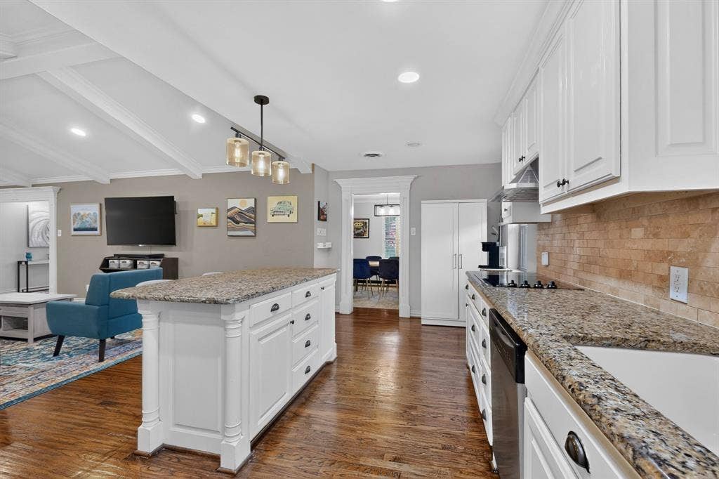 910 Sharpshire Street, Grand Prairie, TX 75050 Fantastic kitchen, great layout, opens to living area