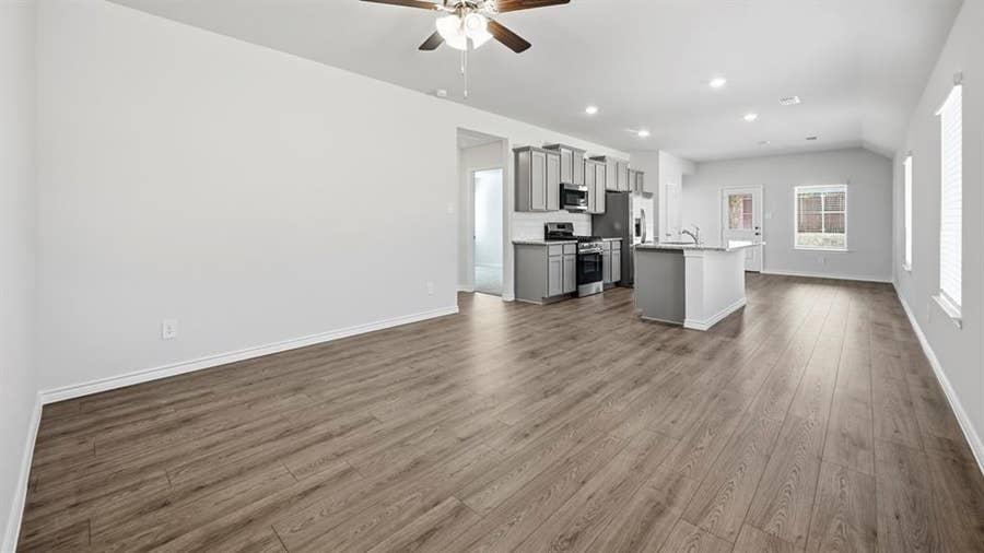 Property photo for 1213 Dry Brook Way, Princeton, TX