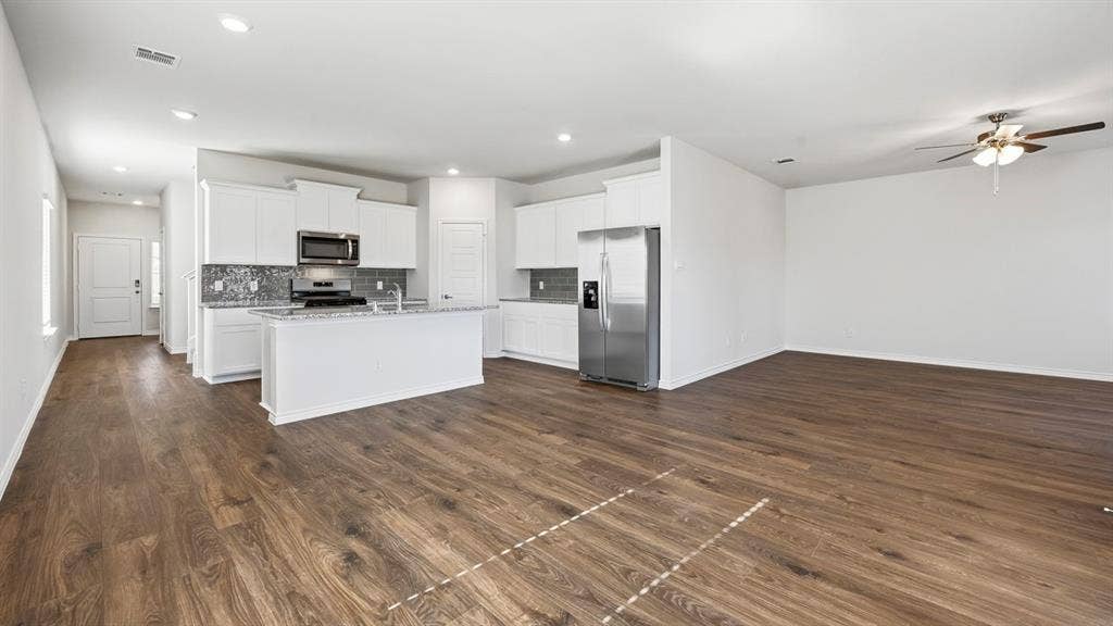 1227 Dry Brook Way, Princeton, TX 75407 1227 Dry Brook Way, Princeton, TX 75407