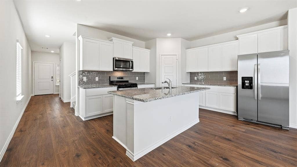 1227 Dry Brook Way, Princeton, TX 75407 1227 Dry Brook Way, Princeton, TX 75407