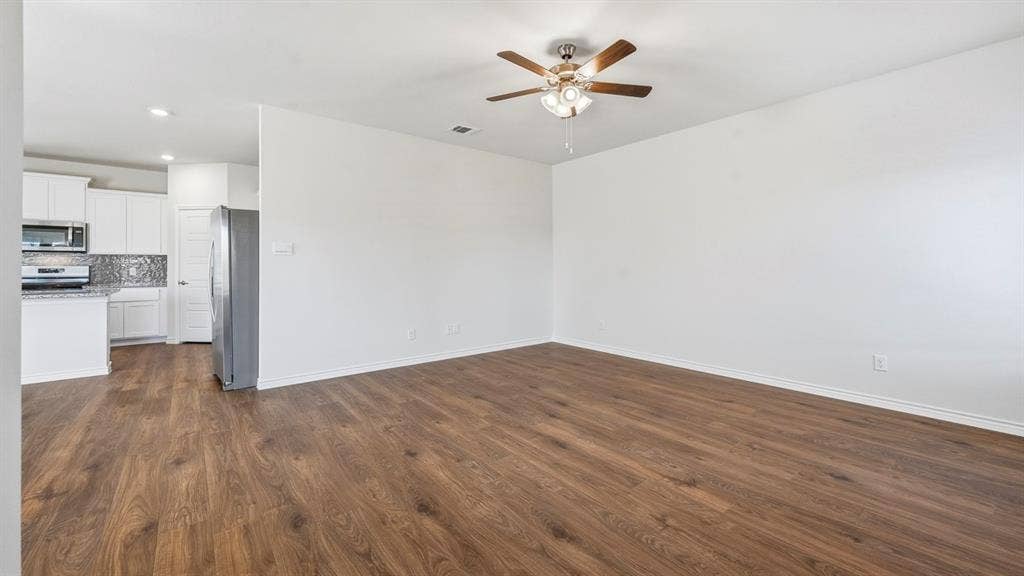 1227 Dry Brook Way, Princeton, TX 75407 1227 Dry Brook Way, Princeton, TX 75407