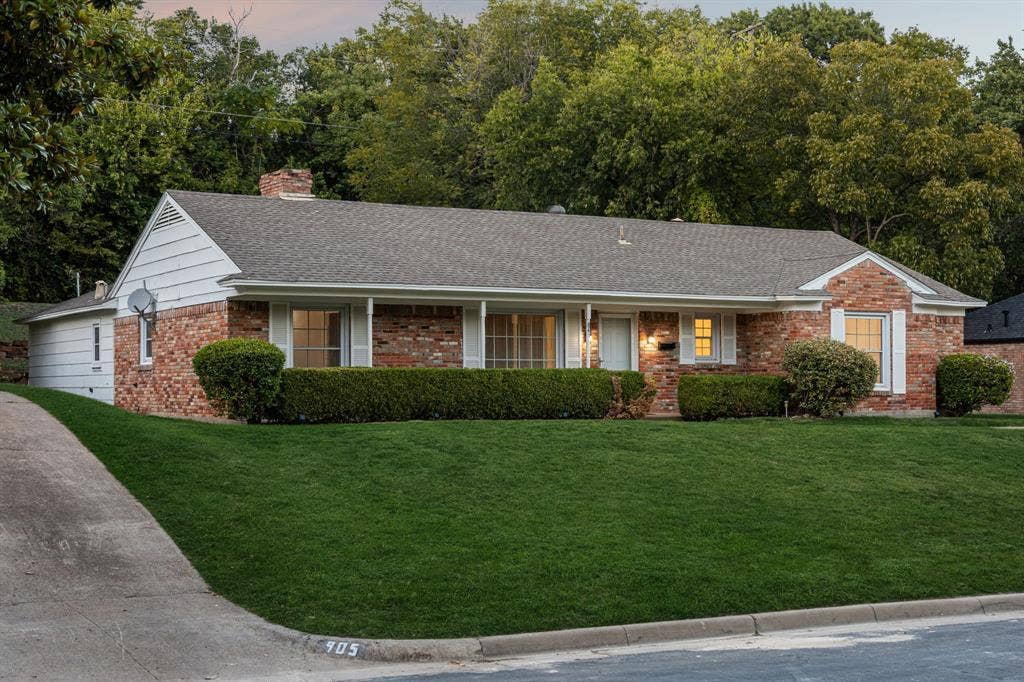841 Brookwood Drive, Dallas, TX 75224