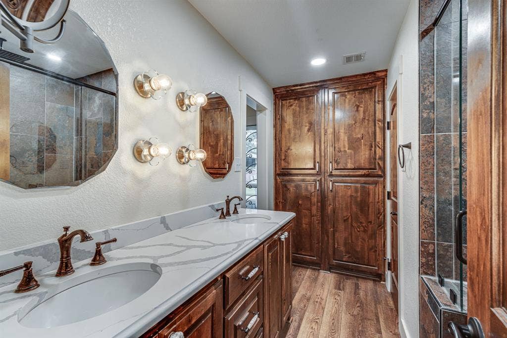 3754 Ft Graham Road, West, TX 76691 3754 Ft Graham Road, West, TX 76691