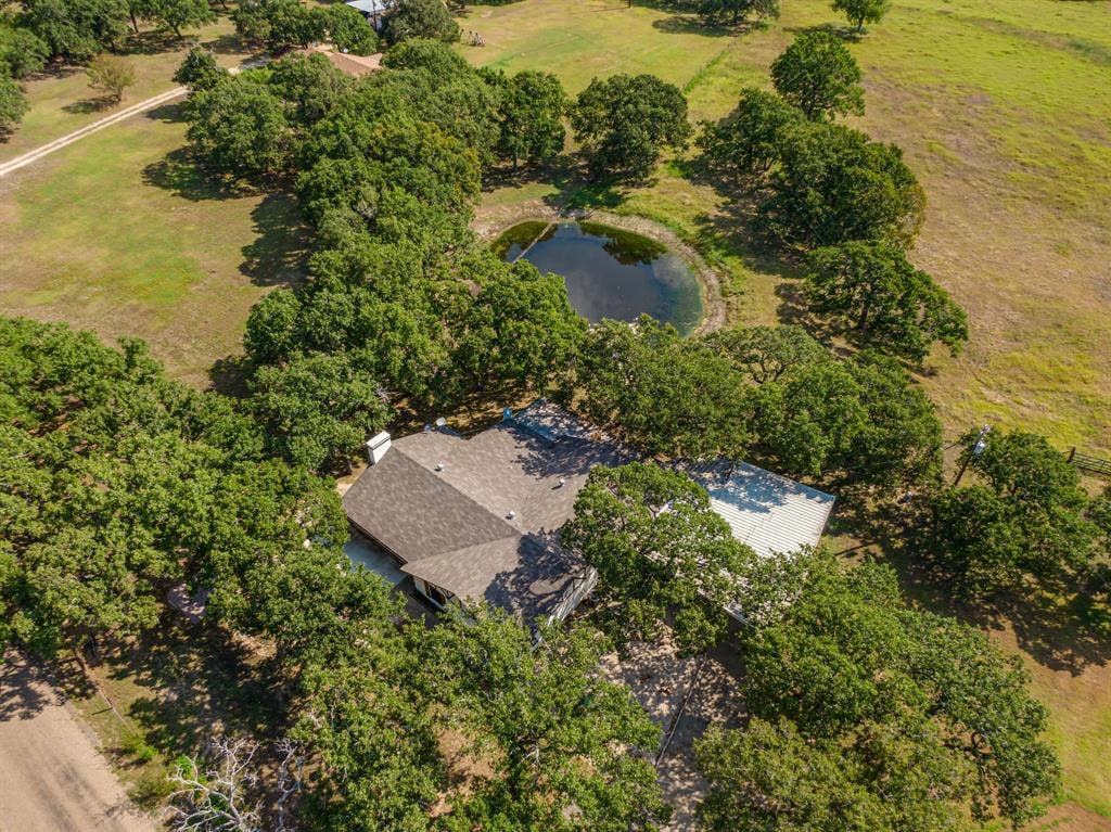 3754 Ft Graham Road, West, TX 76691 3754 Ft Graham Road, West, TX 76691