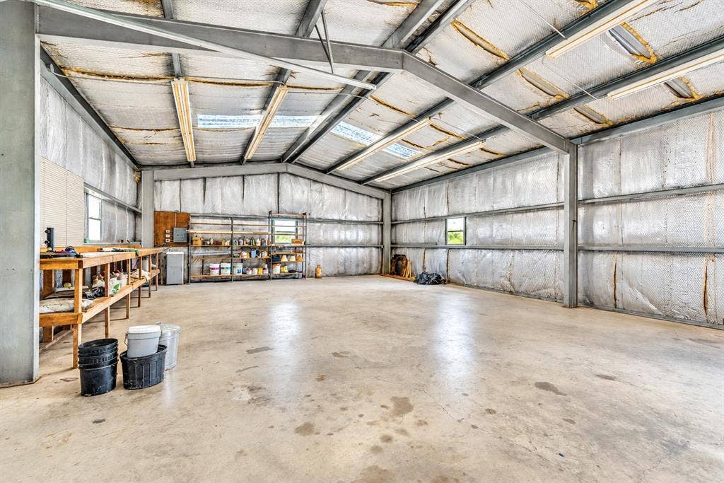 3754 Ft Graham Road, West, TX 76691 30x55 workshop with electricity