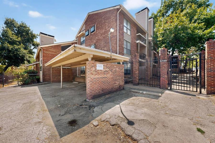 Property photo for 5750 Phoenix Drive, #6, Dallas, TX