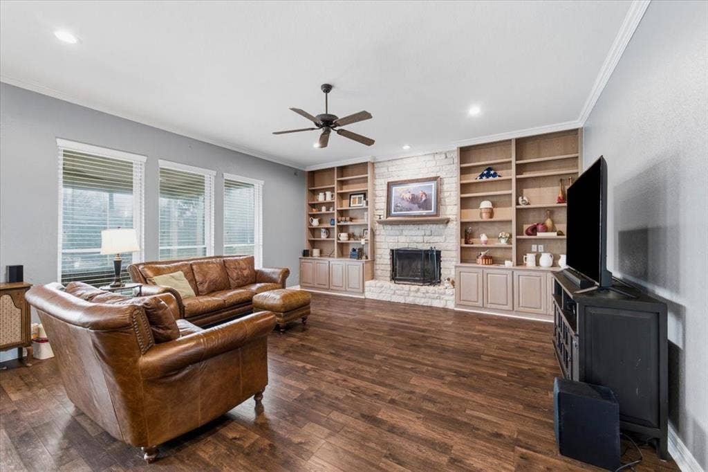 130 View Point Court, Aledo, TX 76008