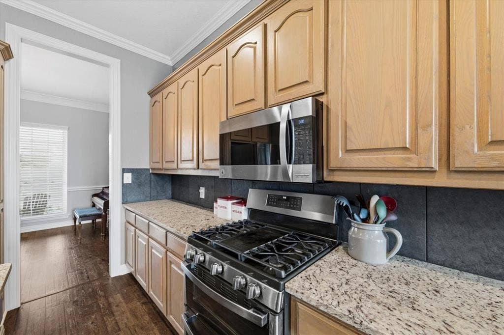 130 View Point Court, Aledo, TX 76008