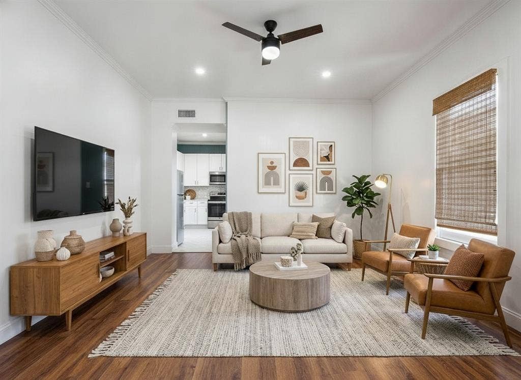 305 S Willomet Avenue, #1, Dallas, TX 75208 305 S Willomet Avenue, #1, Dallas, TX 75208