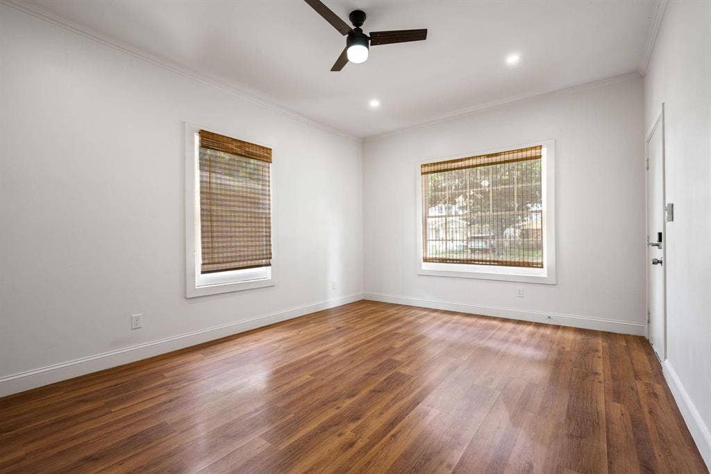 305 S Willomet Avenue, #1, Dallas, TX 75208 305 S Willomet Avenue, #1, Dallas, TX 75208