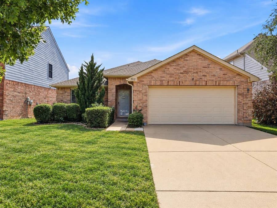 Property photo for 5112 Senator Drive, Fort Worth, TX
