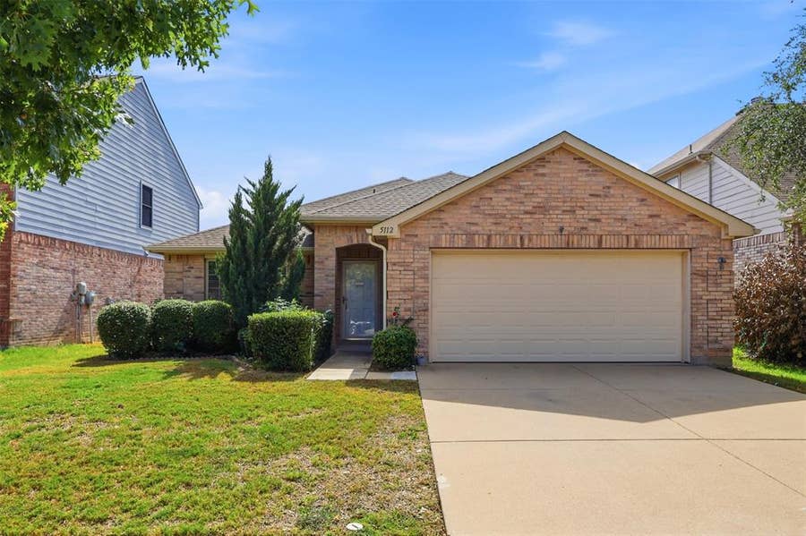 Property photo for 5112 Senator Drive, Fort Worth, TX