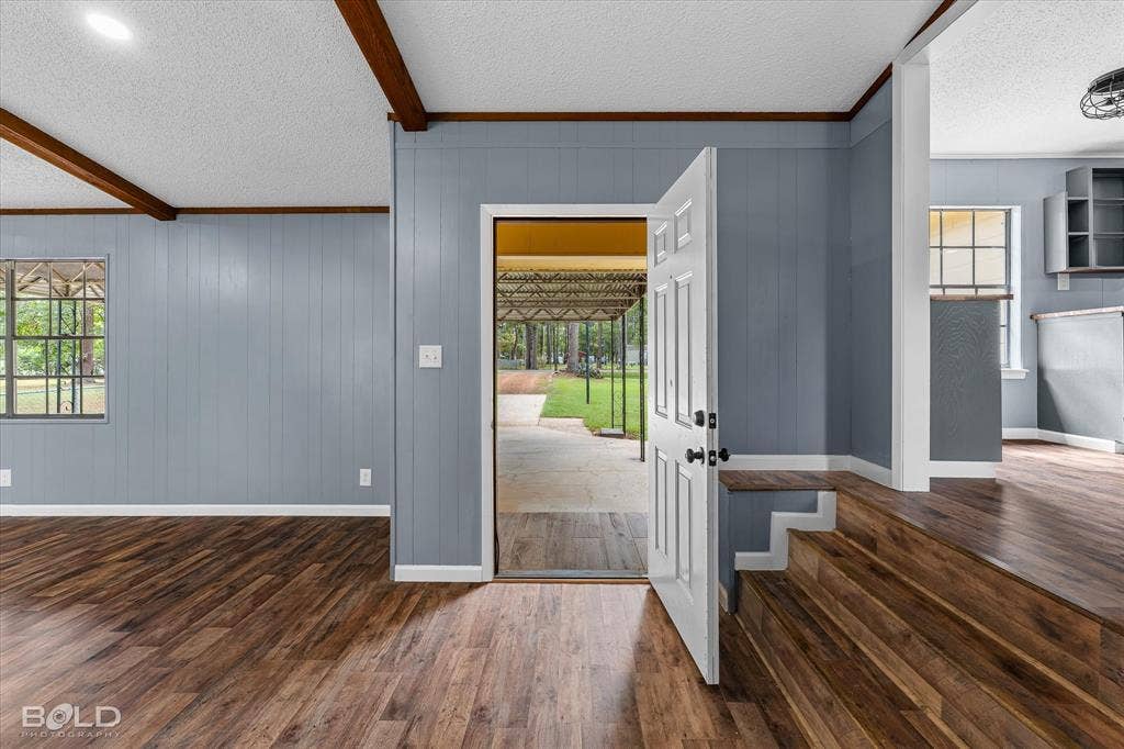 205 Lincoln Avenue, Haughton, LA 71037