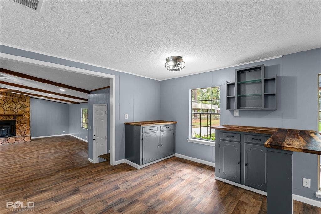 205 Lincoln Avenue, Haughton, LA 71037