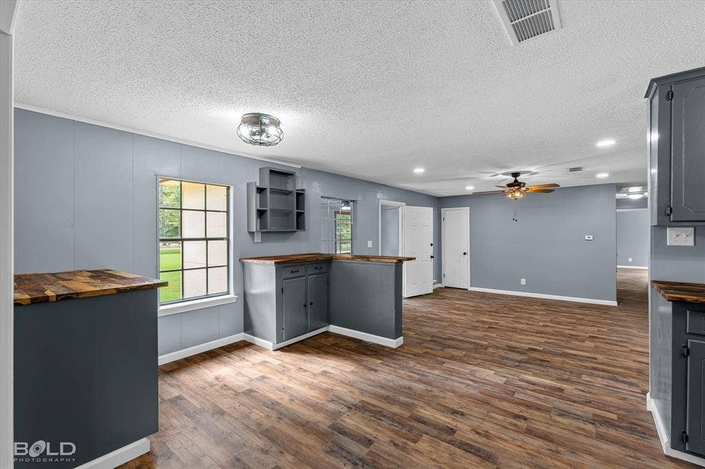 205 Lincoln Avenue, Haughton, LA 71037