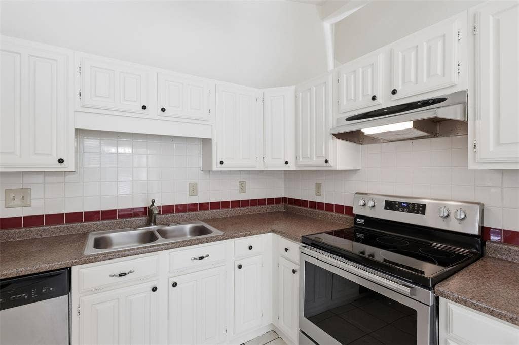 3005 Plumtree Lane, Plano, TX 75074