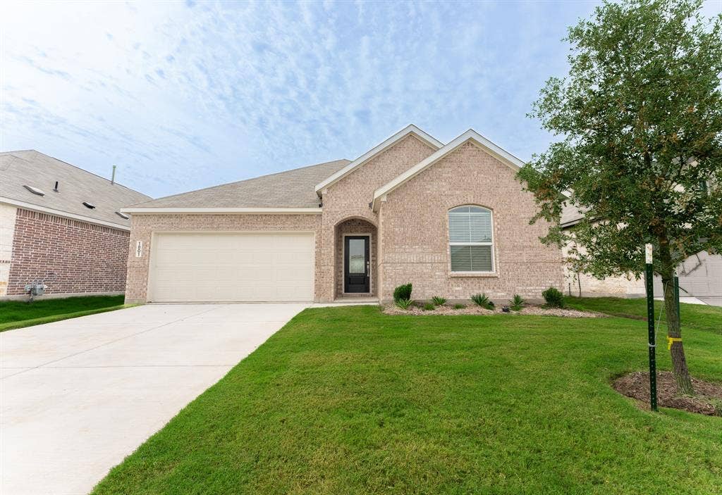 1801 Alpine Larch Lane, McKinney, TX 75071