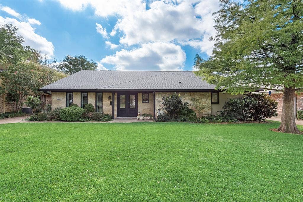 620 Cox Drive, Irving, TX 75062 620 Cox Drive, Irving, TX 75062
