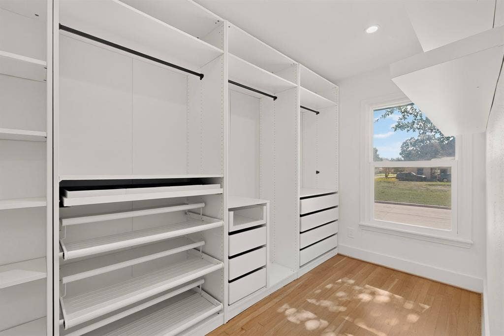 455 Hambrick Road, Dallas, TX 75218 455 Hambrick Road, Dallas, TX 75218