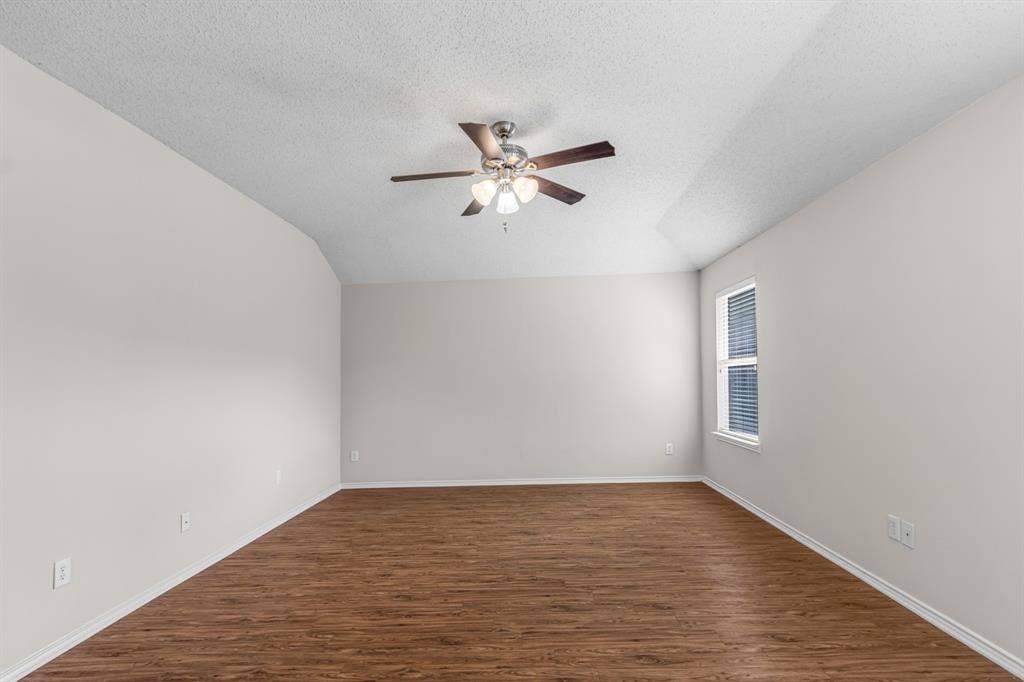 9921 Carter Drive, McKinney, TX 75072 9921 Carter Drive, McKinney, TX 75072