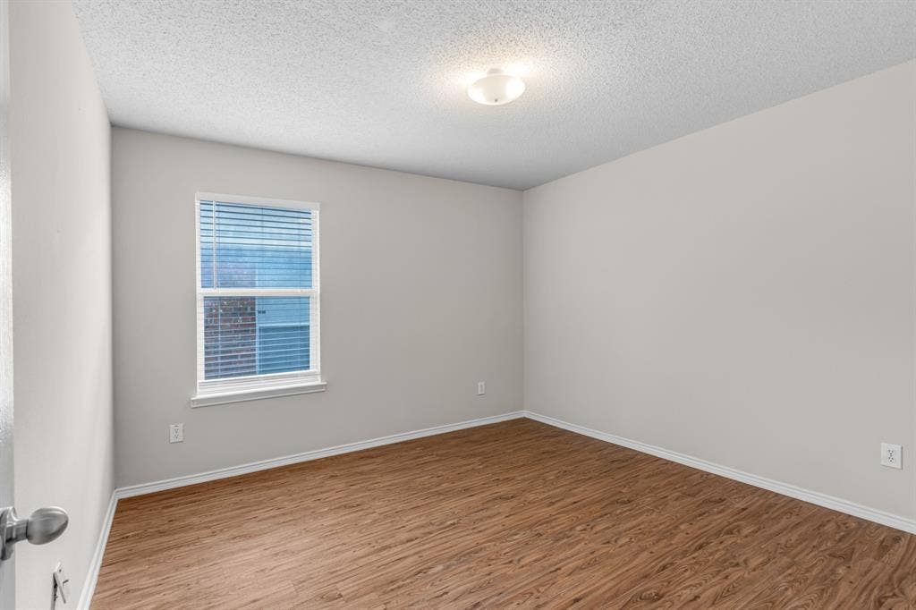 9921 Carter Drive, McKinney, TX 75072 9921 Carter Drive, McKinney, TX 75072