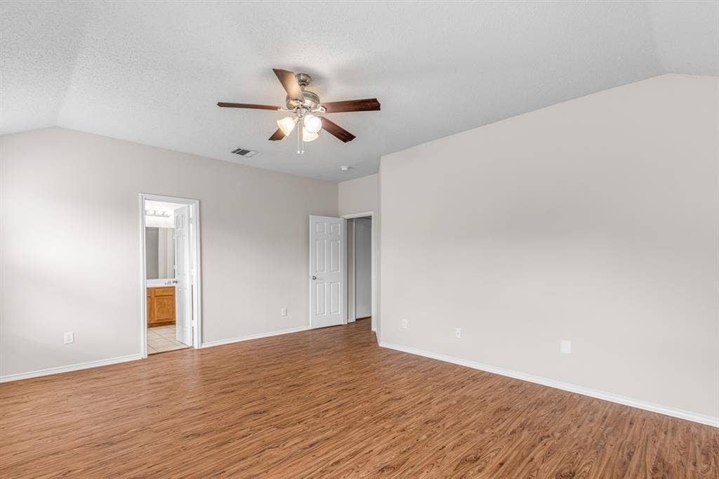 9921 Carter Drive, McKinney, TX 75072 9921 Carter Drive, McKinney, TX 75072