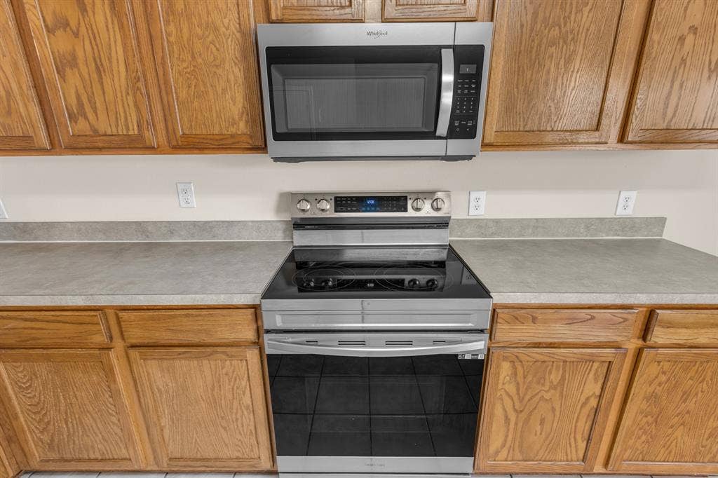 9921 Carter Drive, McKinney, TX 75072 9921 Carter Drive, McKinney, TX 75072