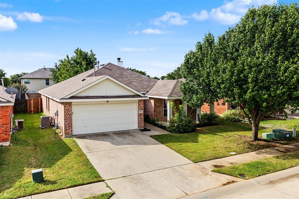 9921 Carter Drive, McKinney, TX 75072 9921 Carter Drive, McKinney, TX 75072