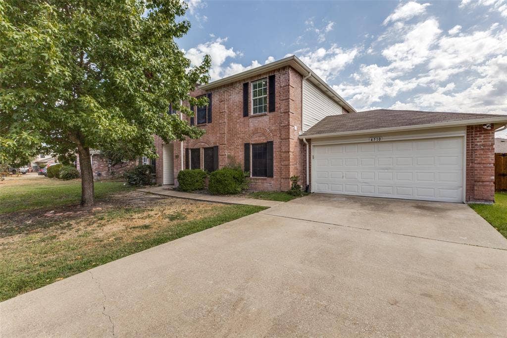 4510 Lake Haven Drive, Rowlett, TX 75088 4510 Lake Haven Drive, Rowlett, TX 75088