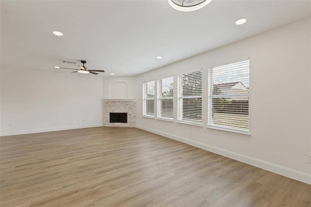 4510 Lake Haven Drive, Rowlett, TX 75088 4510 Lake Haven Drive, Rowlett, TX 75088