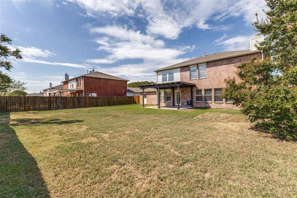 4510 Lake Haven Drive, Rowlett, TX 75088 4510 Lake Haven Drive, Rowlett, TX 75088